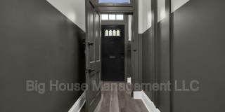 1725 Hollins St Gallery 17