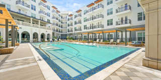 Presidium Frisco Square Gallery 29