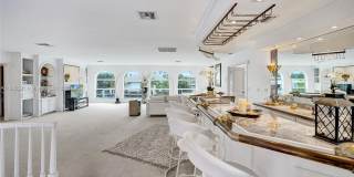 2889 NE 35th St Gallery 61