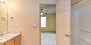 3 Bedroom, 2 Bath Home with Fully Fenced Yard – Pet Friendly! Gallery 27