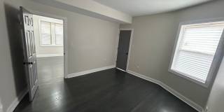 New renovation Spacious  South Shore 3bed room 1 bath units Gallery 47