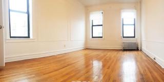 301 Sterling Drive Gallery 1