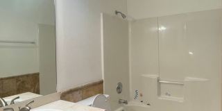 3 bed 1.5 bath townhome in the prime location of Bothell!! Gallery 26