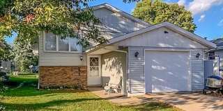 1103 E Samuel Gallery 1