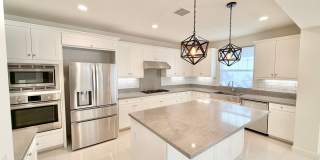 Gorgeous 4 bed 3 bath in the desired Portola Springs Gallery 15