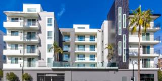 MODERNO Metro Luxury Living Gallery 1