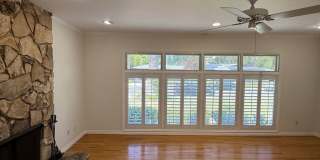 Beautiful One Level, 3 Bedroom, 3 Bathroom Tarzana Pool Home for Lease! Gallery 7