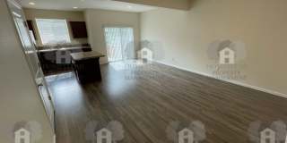 Welcome home! Outstanding Salem location! Gallery 6