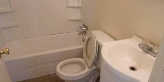 3 bdrm 1 bath Gallery 10