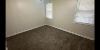 Charming 3-Bedroom Home with Fenced Yard in a Quiet Lawrence Neighborhood! Gallery 10