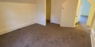 7611 Baxter St Gallery 21