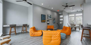 The Village at Bellaire Apartments Gallery 6