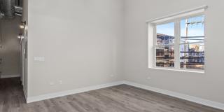 3214 W Lawrence Avenue Gallery 4