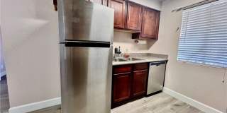 5295 Indian River Drive Gallery 9