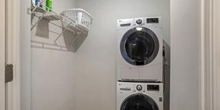 Shirlington House Gallery 14