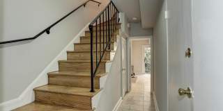 2531 QUEEN ANNES Lane NW Gallery 4