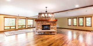 Long term lease in the heart of Park City! Available Mid October 2026 Gallery 7