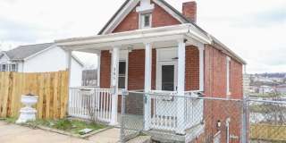 305 Chestnut St Gallery 1