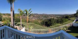 33 Hollyleaf Gallery 1