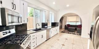 Beautiful Home in the Wonderful, Private, & Gated Poets Square HOA Community of Fallbrook! Gallery 10