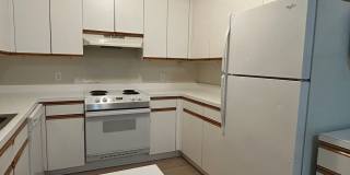 289-291 King Gallery 18