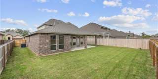 2525 Portland Avenue Gallery 23