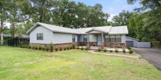 COMPLETELY REMODELED WITH RV/BOAT SHELTER Gallery 1