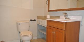 616 14th St SE Gallery 13