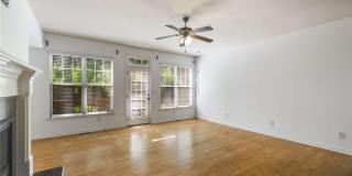 1798 Oakbrook Lane NW Gallery 8
