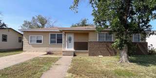Spacious 4-Bed Home in Snyder – Hardwood Floors & Huge Backyard! Gallery 1