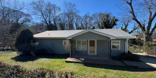 Arch Street Gem! Gallery 1