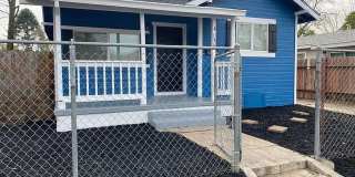 3 Bedroom 1 1/2 Bath in Oak Park Gallery 1