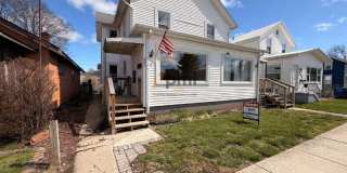 807 Rose Street Gallery 1