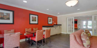 Greensboro - Airport Gallery 2