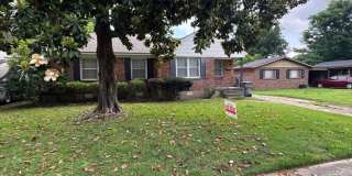 Newly Renovated Home - East Memphis Gallery 1