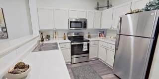 Cascade Summit Apartment Homes Gallery 7