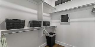 The Benton Gallery 10