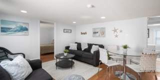 7 S Richards Ave Gallery 2