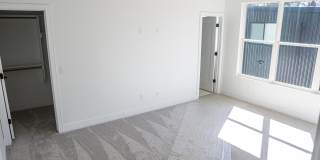 612 South Willow Avenue Gallery 7