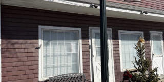 7788 South Main Street Gallery 1