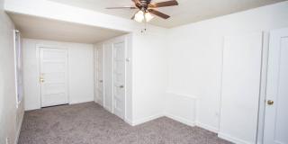 2319 21st Street Gallery 12