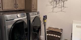 4140 Yucca Bloom Street Gallery 31