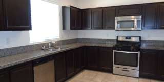 Beautiful 2 Story Home in the Rosamond Frontier Homes Development Gallery 7