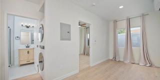 17416 Los Alimos Street Gallery 3