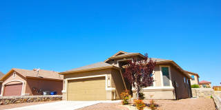 Fabulous 3 bedroom home w/ Refrigerated Air Near Ft. Bliss! Gallery 1