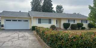 6231 Forest Ln Gallery 1