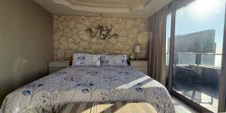 Luxurious 2 bed/2bath/2 parking Fully Furnished in One Waterfront Towers Gallery 5