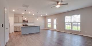 Stunning 2022 Build in Lexington! Stunning 2022 Build in Lexington! Gallery 29