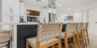 2412 La Salle Avenue Gallery 38