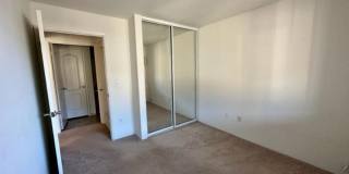 Spacious 2 bedrooms, 2 full baths with enclosed garage Spacious 2 bedrooms, 2 full baths with enclosed garage Gallery 5